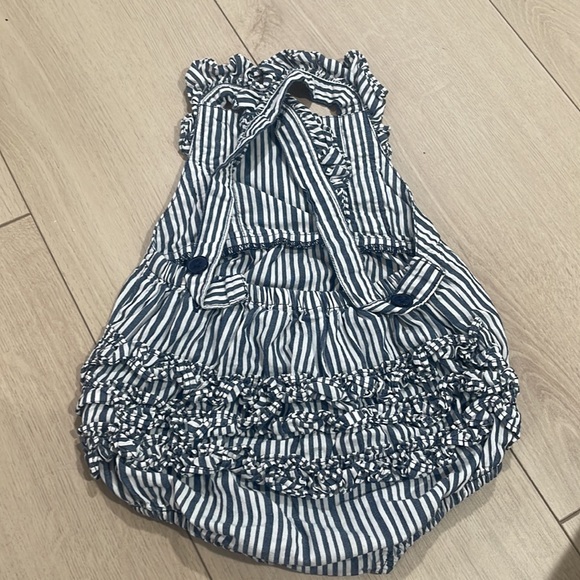 Ruffle Butts Romper 12-18 months - Picture 3 of 6